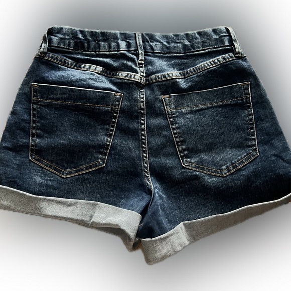 curvy denim shorts - Picture 4 of 4